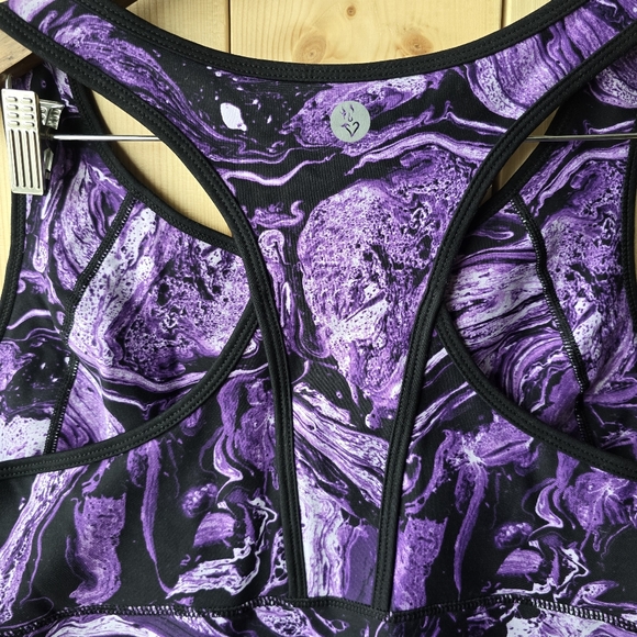 Torrid Active Longline Sports Bra Purple Marbled Print Light Support Size 4 NWT - Picture 8 of 8